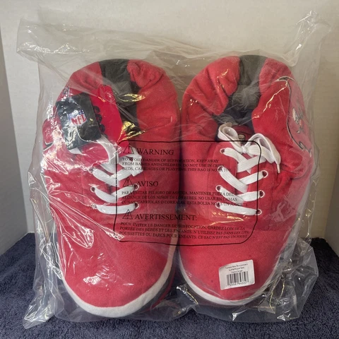 Tampa Bay Buccaneers Sneaker Slippers XL Cover