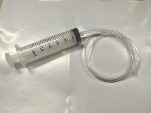 Grande seringue plastique 60 ml + tube plastique 80 cm (31 po) GRATUIT - Photo 1/1