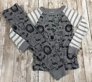New Boy’s 2 Piece Long Sleeve Pajama PJ Set Animal Lover Print Gray Stripes 2T - Picture 1 of 6