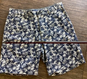 NEU Nautica Classic Fit Stretch MED (Etikett fehlt) Deck Short blau Palme neu ohne Etikett - Bild 1 von 9