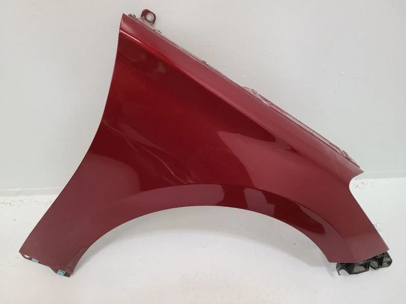 2012 2013 2014 2015 2016 2017 HYUNDAI AZERA Passenger Right Fender  - Image 1 of 4