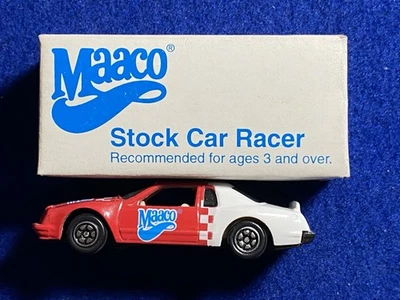 Maaco #1 Stock Car Racer 1993 escala 1/64 por ERTL nuevo en caja Foto 1 de 4