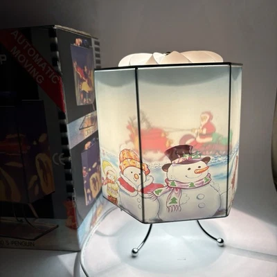 "Lámpara de movimiento giratoria mágica vintage de 1990 muñeco de nieve trineo de Santa con bombilla con patas 8,5""" Foto 1 de 4