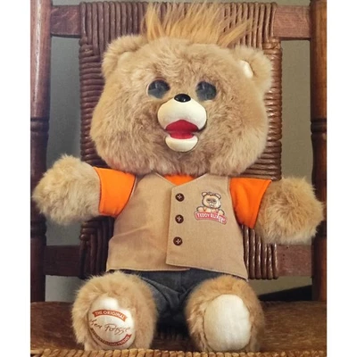 Teddy Ruxpin Animatronic Storytelling Bear LCD Eyes 2017 Bluetooth Tested/Works  - Image 1 of 4