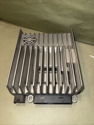 2008 - 2017 Mercedes W211 W204 E350 C300 Amplifier Amp Harman/Becker A2118709690 - Bild 1 von 4