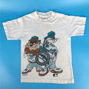 90s Bugs Bunny Taz Florida Marlins tshirt 1990s vintage - Picture 1 of 10