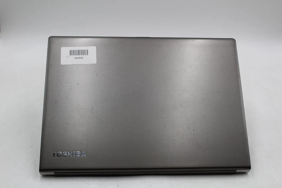 Toshiba Portege Z30-C 13,2 pulgadas 128 GB SSD 8 GB RAM i5-6200U 30 días de garantía sin sistema operativo Foto 1 de 4