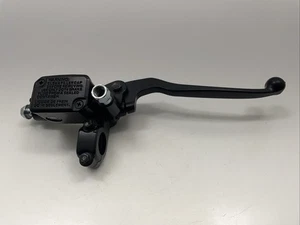 ♻️ Suzuki Gsxs 125 RlxM3 2021 - 2025 Front Brake Lever Master Cylinder ♻️ - Picture 1 of 8