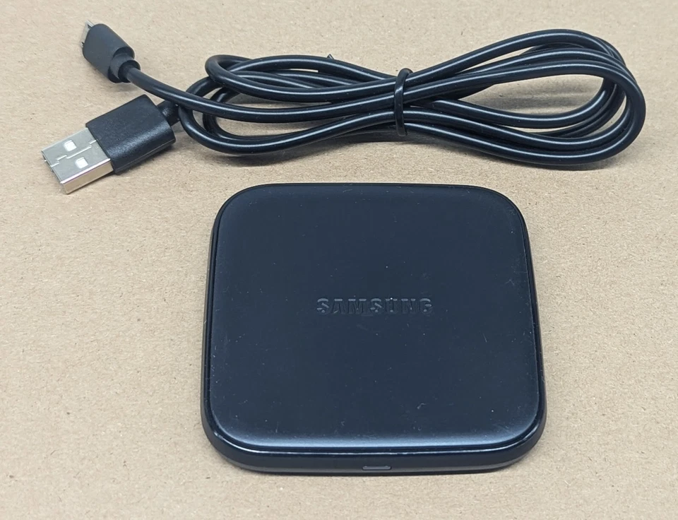 Samsung Galaxy Mini Wireless Charging Pad - Black - Image 1 of 4