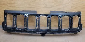 2017 2018 2019 2020 JEEP GRAND CHEROKEE Front Bumper Upper Grille Trim - Picture 1 of 24