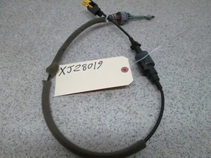 97-02 Jeep Wrangler Cherokee Park Shift Inter Lock Cable (Transmisión Automática) #52104144 - Imagen 1 de 2