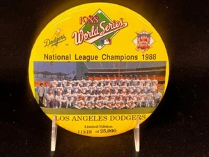 Los Angeles Dodgers, 1988 National League Champions Baseball, 6” Pinback Button - Picture 1 of 2