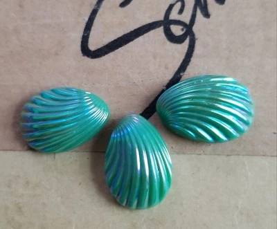 Подлинный винтажный Schiaparelli нефрит зеленый AB оболочка 18 мм кабошон ювелирных изделий неиспользованный  - Изображение 1 из 3