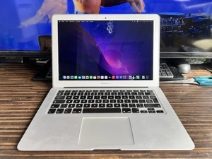 Apple MacBook Air A1466 Intel Core i5 8GB 256GB SSD - Zdjęcie 1 z 7