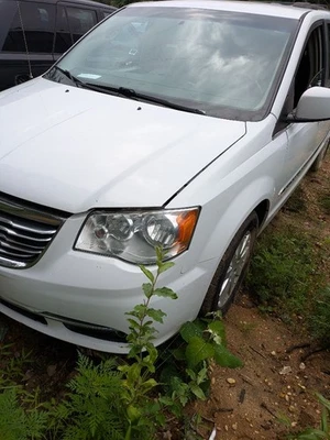 Used A/C Compressor fits: 2015 Chrysler Town & country 3.6L w/o rear AC Grade C Foto 1 de 4