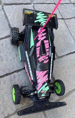Vintage Kyosho Raider 1/10 RC Remote 2WD Electric Racing Buggy Roller Chassis - Image 1 of 4