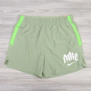 Nike Herren M 5" Division Challenger Laufshorts grün kurz gefüttert Dri-Fit neu - Bild 1 von 17
