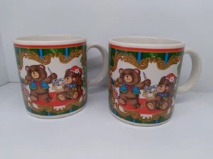 CHARLTON HALL Christmas Bears Kaffeebecher, von Kobe Hergestellt in Japan 2er Set - Bild 1 von 9