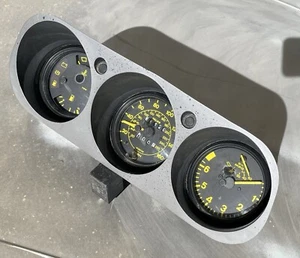 Porsche 944 1985 Gauge Cluster Nice! - Picture 1 of 12