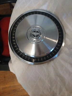  Ford E100 E150-E350 1976-1991 furgoneta 15" tapacubos cubierta de rueda D5TA- 1000? Ver foto Foto 1 de 4