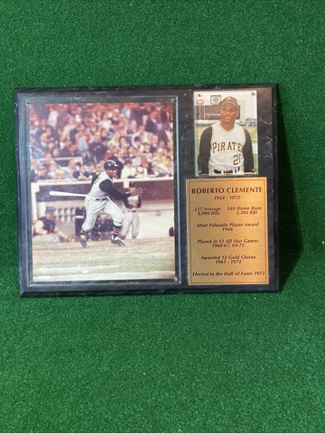 Roberto Clemente Plaque Pittsburg Pirates 15"x12" Cover
