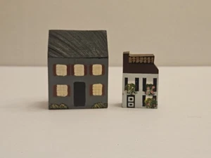 Set of 2 Vintage Hand Painted Wood Block Miniature Houses - Picture 1 of 9