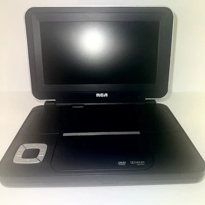 DVD player portátil Dolby Digital RCA DRC6309 com estojo preto - Imagem 1 de 4