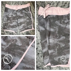 Pantalones Cortos Imperial Carbono Para Hombre Talla 32 Bañador Surf Gris Elástico NUEVO - Imagen 1 de 9