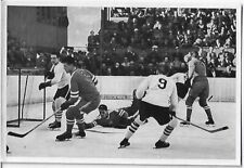 RARE 1936 OLYMPICS CANADA VS USA LARGE HOCKEY CARD NRMT !!!!!