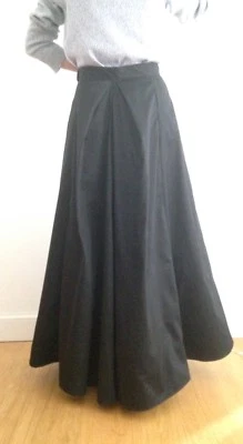 Edwardian style (1900s) Fluted ladies  skirt, full length, sizes 4-30 - Image 1 of 4