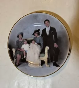 Princess Diana And Family Ceramic Commemorative Plate 8.2 In. - Picture 1 of 2