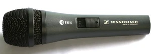 Sennheiser E835S Dynamic Cardiod Microphone, with case and manual. Pre-Owned - Picture 1 of 3