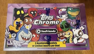 2025 Topps Chrome VeeFriends Factory Sealed Hobby Box 18 Packs - Picture 1 of 5