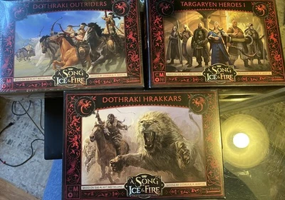 A Song of Ice & Fire : 3 Targaryen Units Dothraki Hrakkars, Heroes I & Outriders - Image 1 of 4