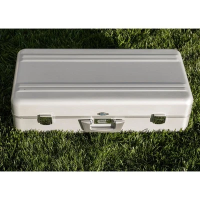 Rare Vintage Zero Halliburton Aluminum 134-C -SI Silver Camera Flight Case - Image 1 of 4