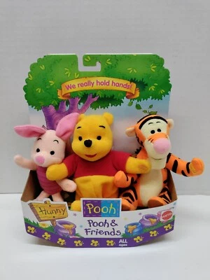 Juguetes de peluche Mattel Winnie the Pooh and Friends de colección 1997 tomados de la mano nuevos en caja Foto 1 de 4