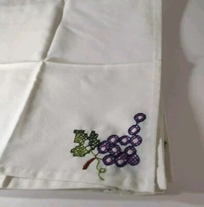 6 Handmade Napkins White Embroidered with Grapes Size 13" X 13" - Picture 1 of 12