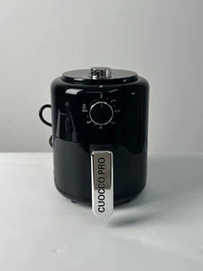 Air Fryer with Temperature Control Technology, Timer - Picture 1 of 4