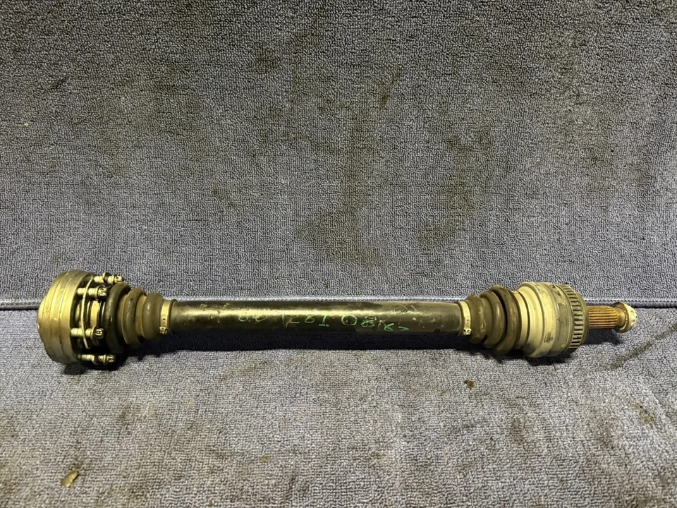 BMW E82 E87 E88 E90 E92 86MMX38MM PASAJERO EJE DERECHO EJE DE SALIDA OEM Foto 1 de 4