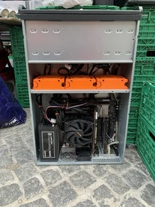 Leistungsstarker Server/Workstation-PC - Bild 1 von 5