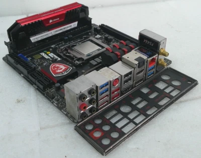 MSI Z971 AC (MS-7920 Ver 1.0) MB com CPU Intel SR21A 8GB de memória e proteção de E/S - Imagem 1 de 4