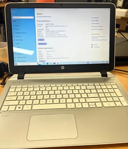 HP Pavilion laptop- 15-p231tu, i5-5200U, 8GB RAM, 120 GB SSD WIN 10 Home - Picture 1 of 4