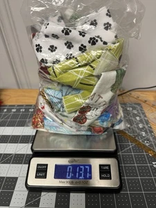 Fabric Scraps Bag Fabric Remnants 13 Ounces - Picture 1 of 1