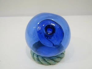 Vidrio Curio flotante azul maíz de 3,10 pulgadas de diámetro anterior a 1980 - (X38A) - Imagen 1 de 3
