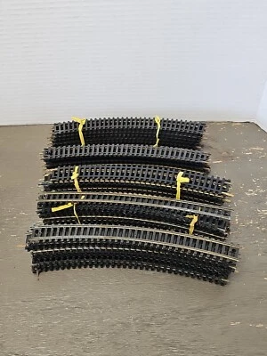 Atlas , Tyco & Bachmann (60 pieces) Curve  Track 18"  Snap Track  HO Scale - Image 1 of 4