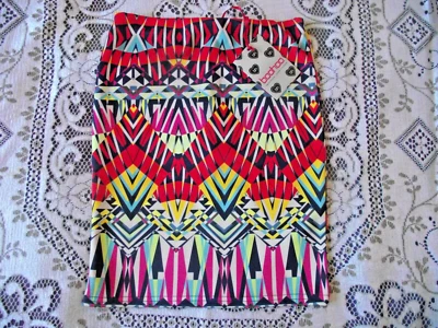 BNWT Boohoo Bright Hippie Boho Aztec Ptn Multicoloured Bodycon Mini Skirt Size 8 - Image 1 of 4