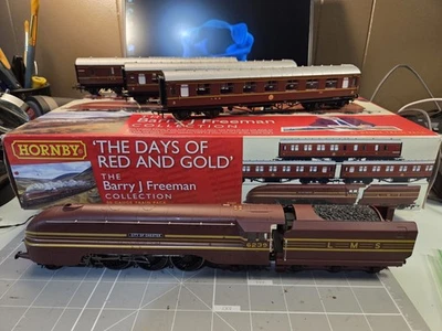 Hornby Days Of Red And Gold Train Pack, LMS Coronation Class + 3 Coaches DCC Fit - Image 1 of 4