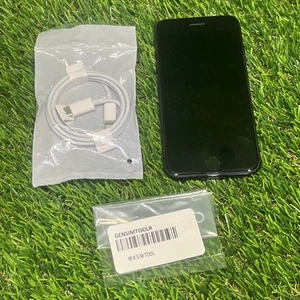 Apple iPhone 7 A1660 Black 128GB Verizon Wireless Smartphone/Cell Phone - Picture 1 of 7