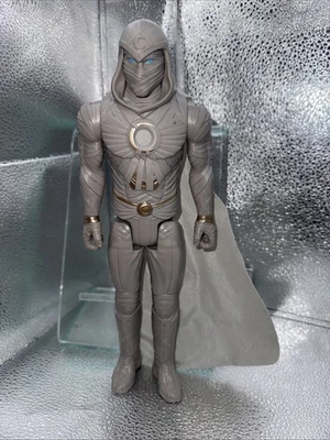 Figura de acción Marvel Studios Titan Hero Series Moon Knight Toy, 12" Foto 1 de 2