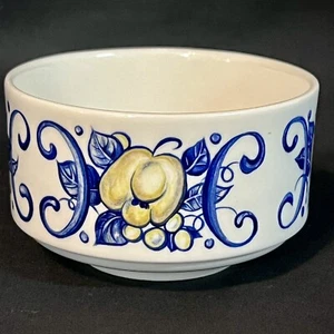 One Villeroy & Boch Cadiz Porcelain Ramekin Made in Luxembourg Blue Yellow White - Picture 1 of 5